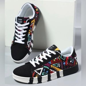 Men’s Black & White Sneakers with Colorful Pattern
